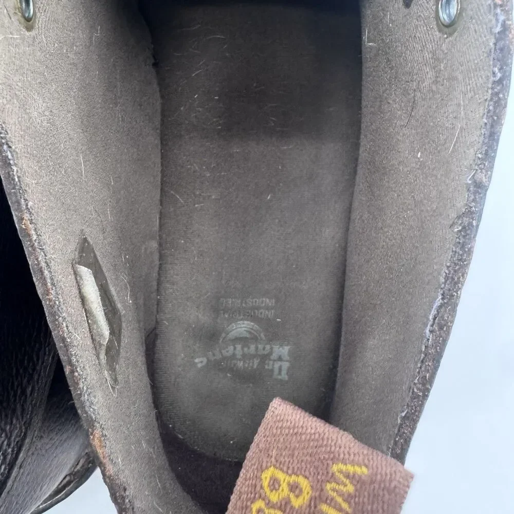Dr. Martens Sussex Dark Brown Pebbled Leather Men's Size US 11 Chukka Boots